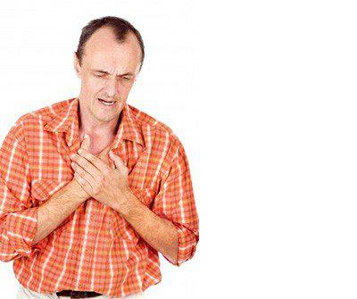 長期「胃食道逆流」竟會提高「食道癌」風險！