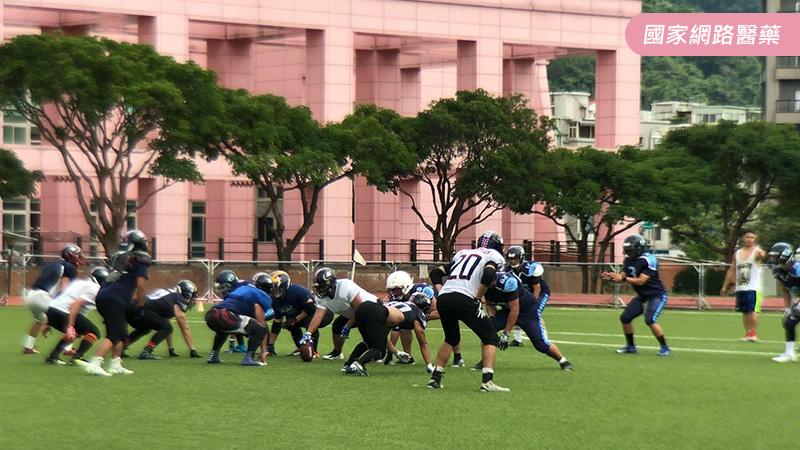 美式足球訓練這樣做 運動傷害不發生_圖3