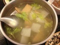 蘿蔔油豆腐排骨湯