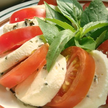 義式蕃茄羅勒乳酪涼拌