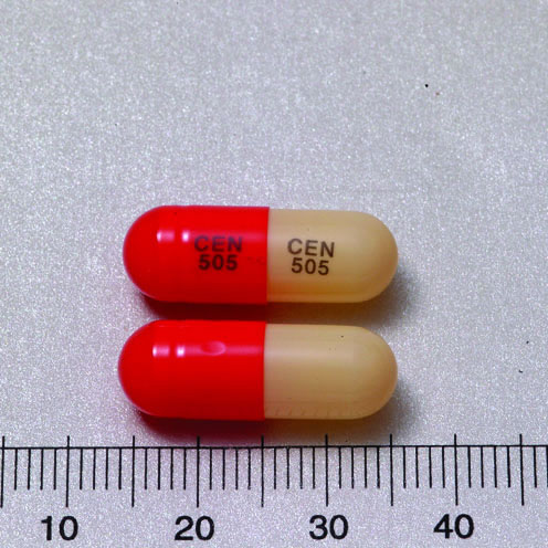 ERYTHROMYCIN CAPSULES "CENTROL" 紅絲菌素膠囊