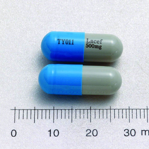 LACEF CAPSULES 500MG "TAI YU" (CEPHRADINE) "台裕" 立法黴素膠囊500毫克（西華定）