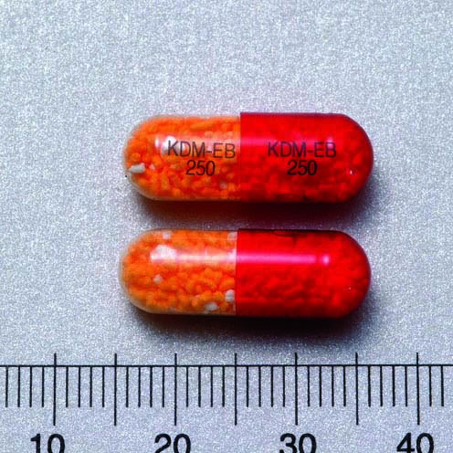 ERY-B E.C. CAPSULES 250MG (ERYTHROMYCIN) "健喬"紅絲菌素腸溶膠囊２５０毫克