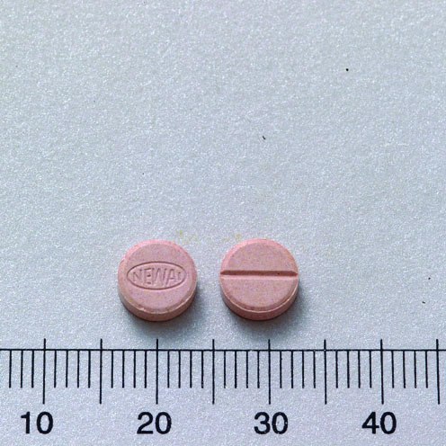 NITRENDIPINE TABLETS 10MG "N.W." 尼川迪平錠１０公絲〝內外〞