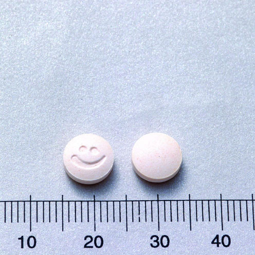 FENINDION TABLETS 50MG "SOURIREE" "盈盈" 菲尼迪旺錠50公絲
