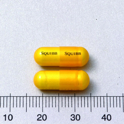 PRONESTYL CAPSULE 250MG 普利心律膠囊２５０公絲