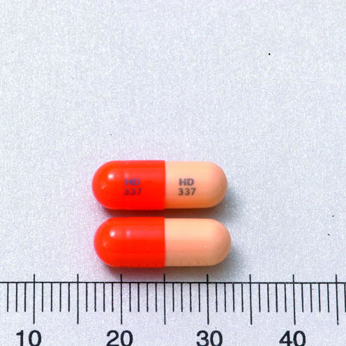 UBEQUINON CAPSULES 10MG 優倍奇朗膠囊１０公絲