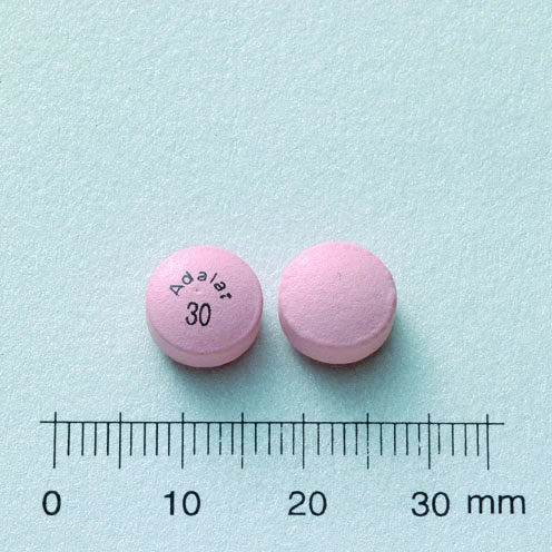 ADALAT OROS 30 冠達悅歐樂持續性藥效錠３０公絲