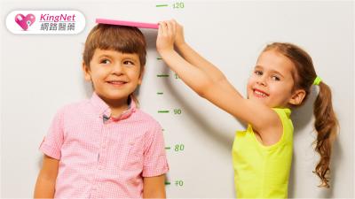 擔心小孩長不高?中醫師:每天按摩4穴道助長高，加上一天一碗四神健脾排骨湯