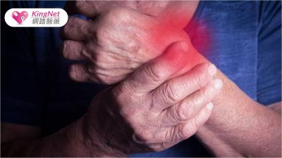七旬翁染疫自體免疫疾病大復發，醫：提高警覺、及時回診監測病況！