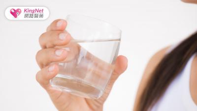 警惕！這8大族群易罹患腎臟病，醫師教你「5口訣」辨異常